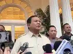 Prabowo Berduka atas Meninggalnya Uskup Emeritus Mgr Petrus Turang